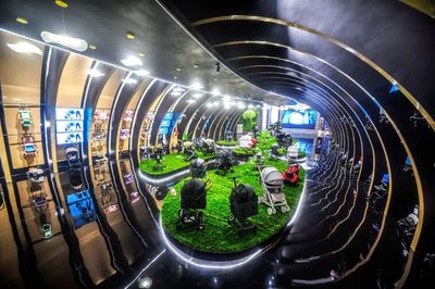 全市上半年綠色低碳高質量發(fā)展暨招商引資重點項目現(xiàn)場觀摩綜述（二） 化妝品產業(yè)綠色轉型與創(chuàng)新突破